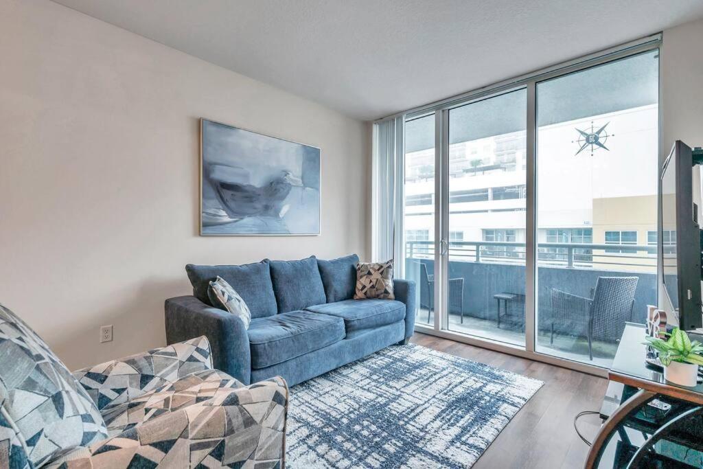 Luxury Apt 3 Mins To Dt Tampa -Pool-Gym-Balcony Εξωτερικό φωτογραφία